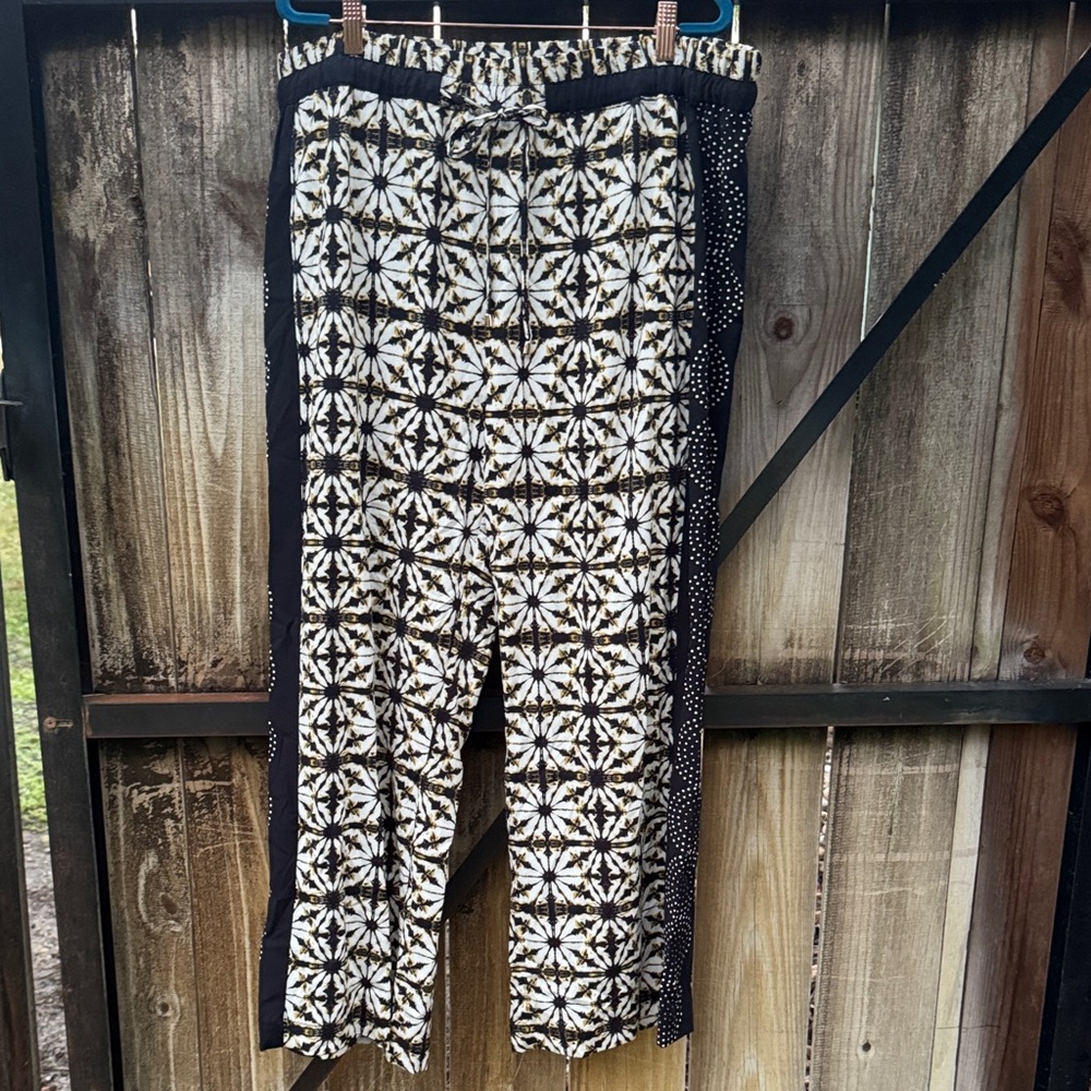 Soft Surroundings Canna Batlik Printed Wide-Leg Palazzo Pants, size 1X - Picture 2 of 6